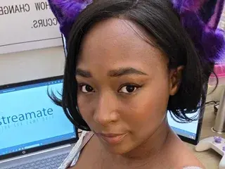 OriginalMarie  live sex cam