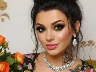 BeautyKarla69  live sex cam
