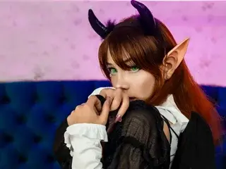 AliceConrad  live sex cam