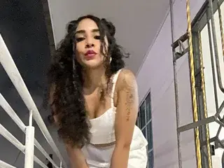 CastleBeauty  live sex cam