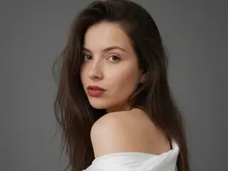 EmmaValencia24  live sex cam