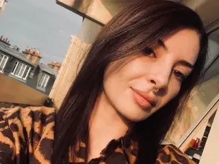 ChloeXsecret  live sex cam