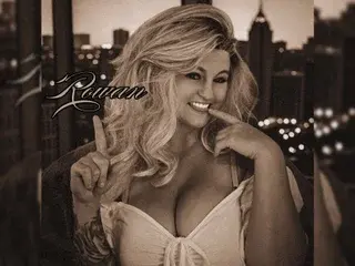 RowanRevnaDisa  live sex cam