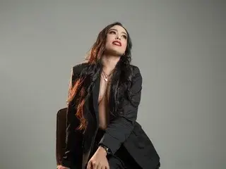 ValerieAlfayet18  live sex cam