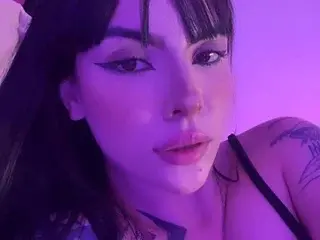 MissyMillerX  live sex cam