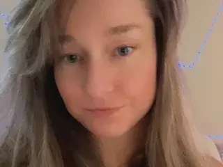 VivianMayXxX  live sex cam