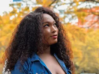 PearlBoller  live sex cam