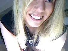 Naughtyjennyblonde  live sex cam