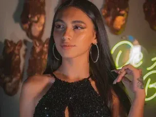 TamaraxCooper21  live sex cam