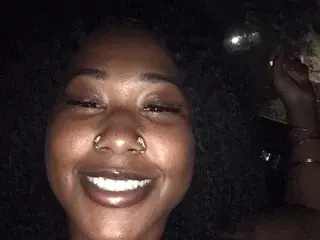 StarLeBomb  live sex cam