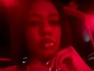 KinkyKaren19  live sex cam