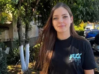 Anamaria33  live sex cam