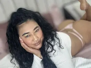 BETTY_BOOGB  live sex cam