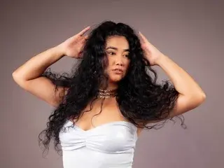 BETTY_BOOGB  live sex cam