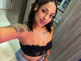 Luna_Collinss  live sex cam