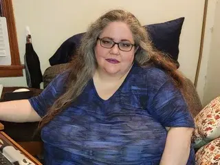 BigBeautifulWitch  live sex cam
