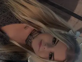 Emiley_Alexander  live sex cam