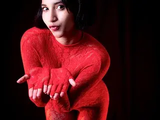 EmilyBruss  live sex cam