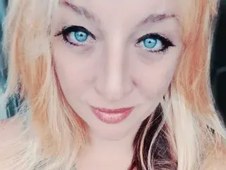 LizaLive  live sex cam