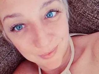 LizaLive  live sex cam