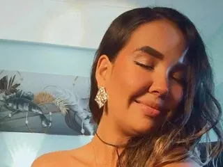 Lunis  live sex cam