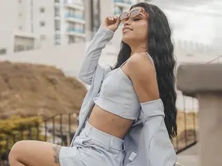 Emmasomerhalder  live sex cam