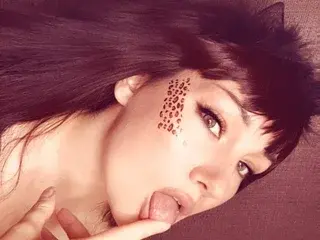 Liya_Lynn  live sex cam