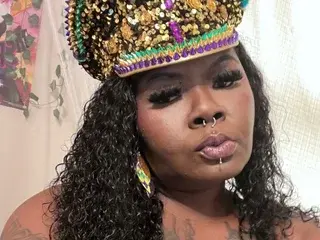 Chocolatecakes37  live sex cam