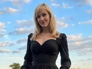 Annamalins  live sex cam