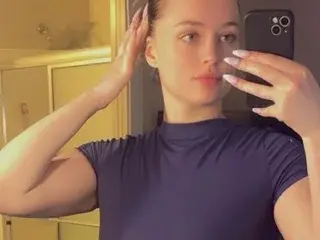 DaisyVincentt  live sex cam