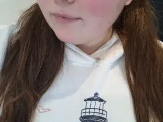 PriCillaSaint  live sex cam