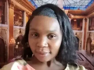 Curveassxoxo  live sex cam