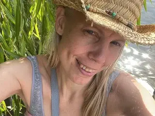 RolePlayingLucy  live sex cam