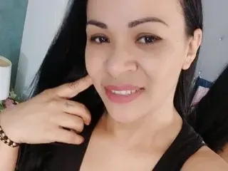Iviaiko  live sex cam