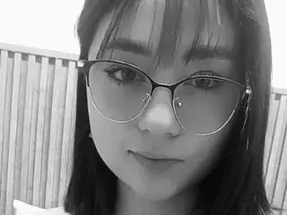 Eve_aura  live sex cam