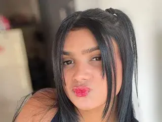 Caroline_and_marcos  live sex cam