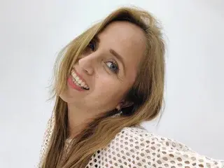 Camila_Lux  live sex cam