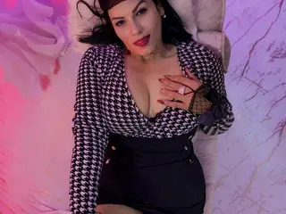 LizaRussell  live sex cam