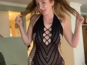 NaughtyRed25  live sex cam