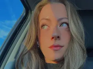 WestJessie  live sex cam