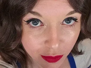 Suzyque  live sex cam