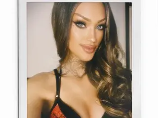 XBrielleMooreX  live sex cam