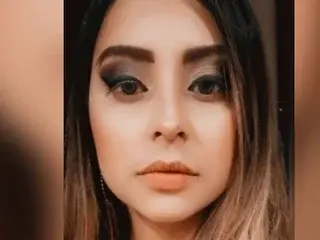 Elensweet111  live sex cam