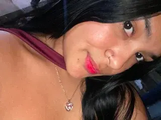 LinaSmall  live sex cam