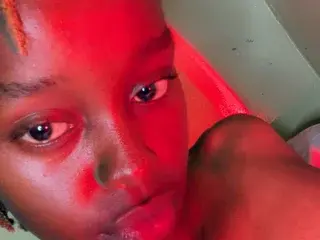 Bustynasty122  live sex cam