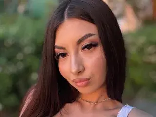 SukiReeve  live sex cam