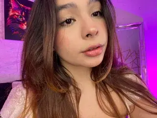 AnnaWhhitte  live sex cam