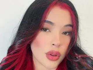 Imnikaa  live sex cam