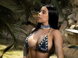 Kinnkykeendall  live sex cam