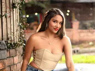 Miss_Taniac  live sex cam